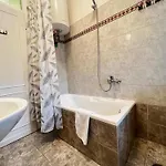Cozy Libia